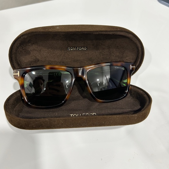 Tom Ford 0906 Buckley Havana Sunglasses - Picture 7 of 9